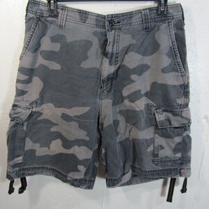 Urban Up Men's Size 38 Camouflage Cargo Shorts 100% Cotton Gray 10" Inseam Y2K